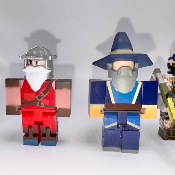 ROBLOX Classics Series 7 Figure Set Jazwares - Picture 6 of 8